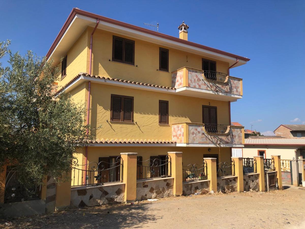 Casa Vacanze Al Parco Apartment Giba Екстериор снимка